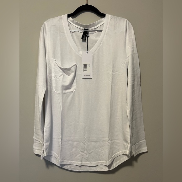 NWT Bobi Los Angeles Long sleeve V-neck pocket tee. Size Medium & Small avail. - Picture 1 of 11